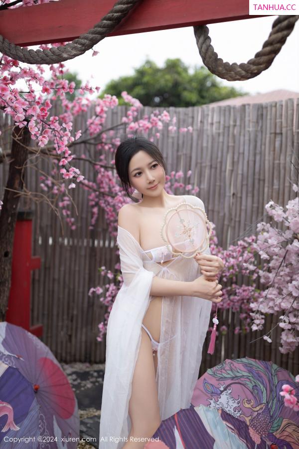 鱼子酱fish  [XiuRen]高清写真图 2024.07.26 No.8927 鱼子酱Fish 美腿性感第2张图片
